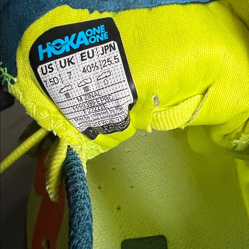 MAKE AN OFFER HOKA ONE ONE Zinal Neon Vibrant Running Sneakers - Picture 8 of 9